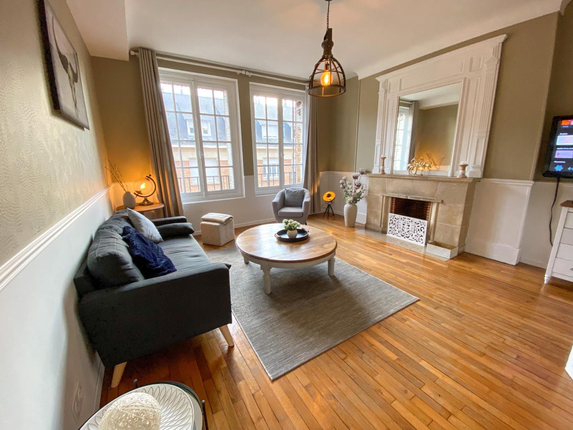 Appartement Chic, 3 Chambres, Hyper Centre-Ville, Parking Payant Amiens Ngoại thất bức ảnh